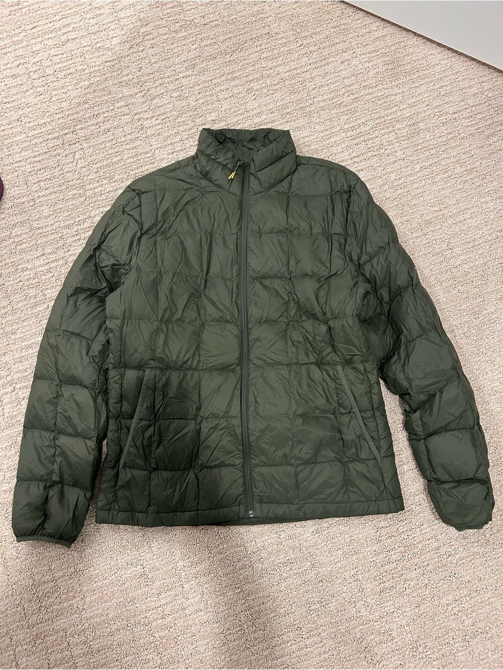New Cotopaxi Men's Olive Green Packable Puffer Jacket